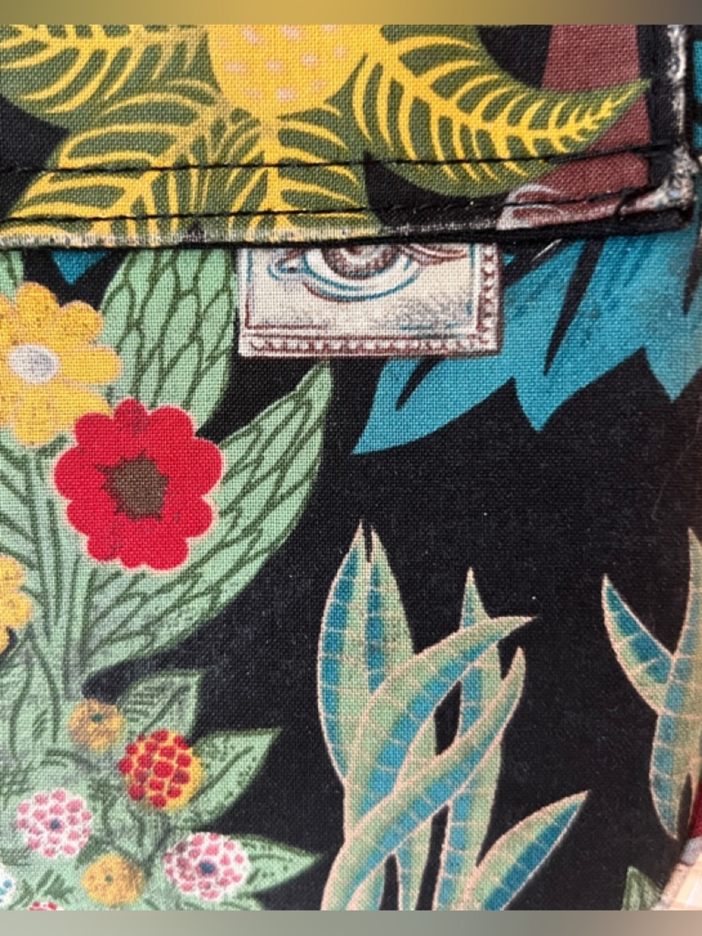 FRIDA KAHLO Crossbody Bag - Picture 4 of 6